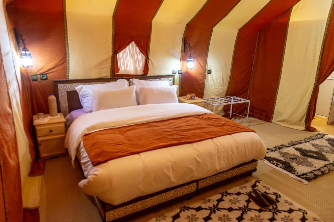 Hôtel Zahra Luxury Desert Camp à Merzouga Extérieur photo
